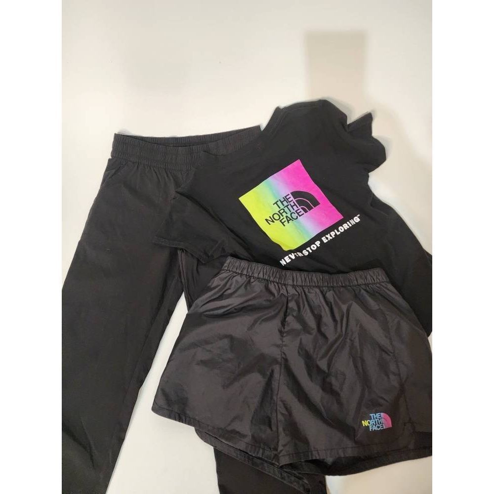 Girls size Medium 10/12 The North Face bundle lot Capri shorts tee